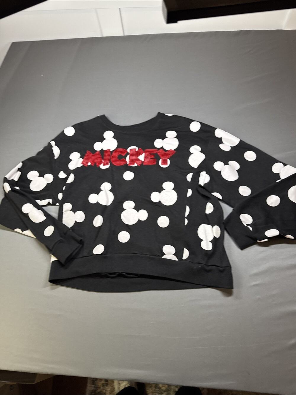 Disney Sequin Mickey Mouse Long Sleeved Sweatshirt Print Womens Size XXL